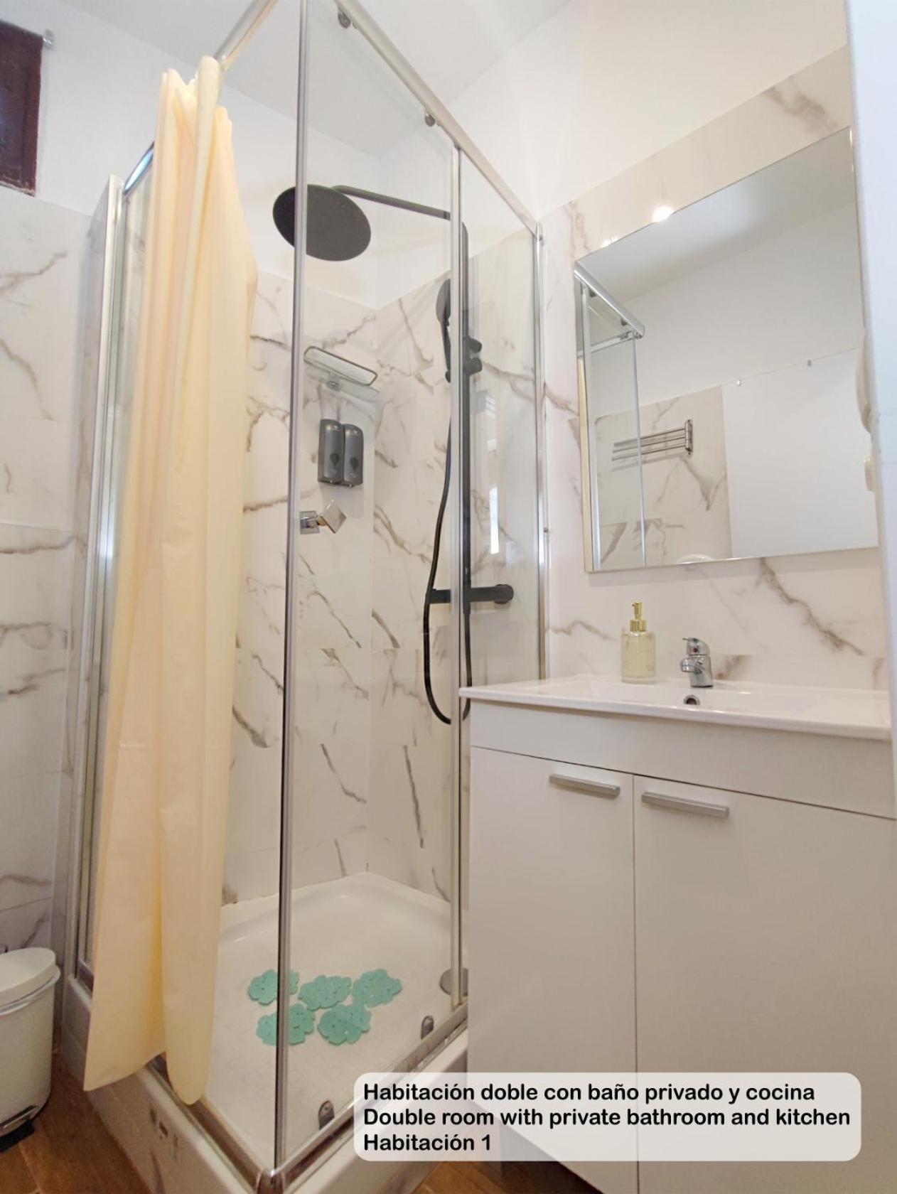 Madrid Centro Rooms Екстер'єр фото