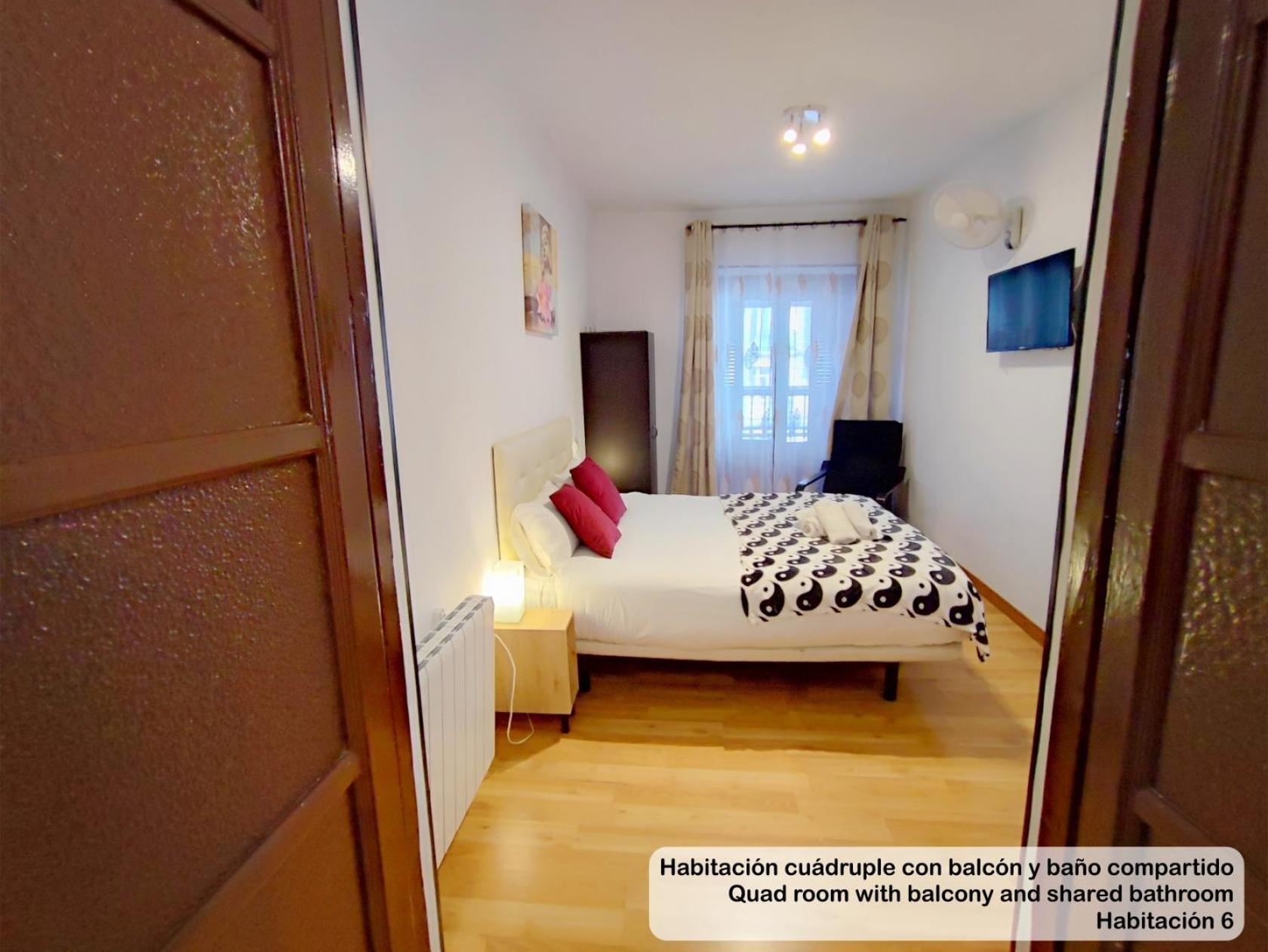 Madrid Centro Rooms Екстер'єр фото